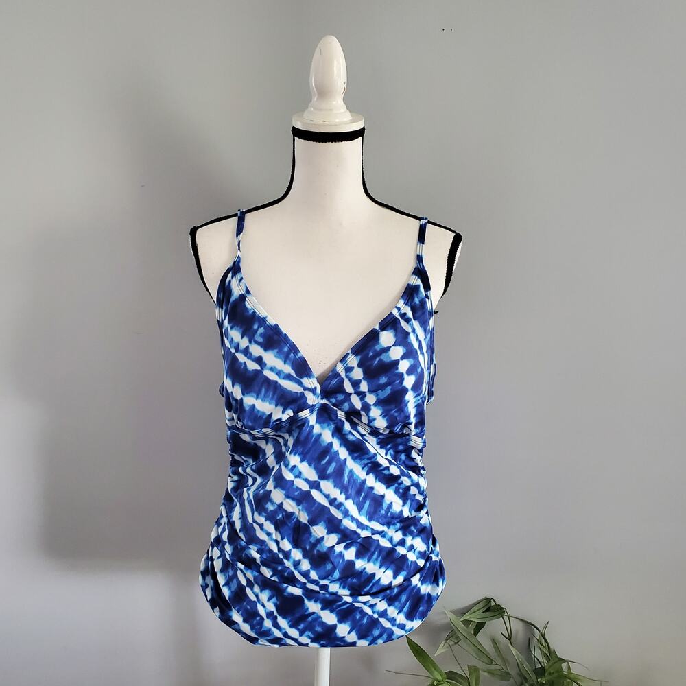 Sonoma Life + Style Blue Tankini Bathing Suit Top 16